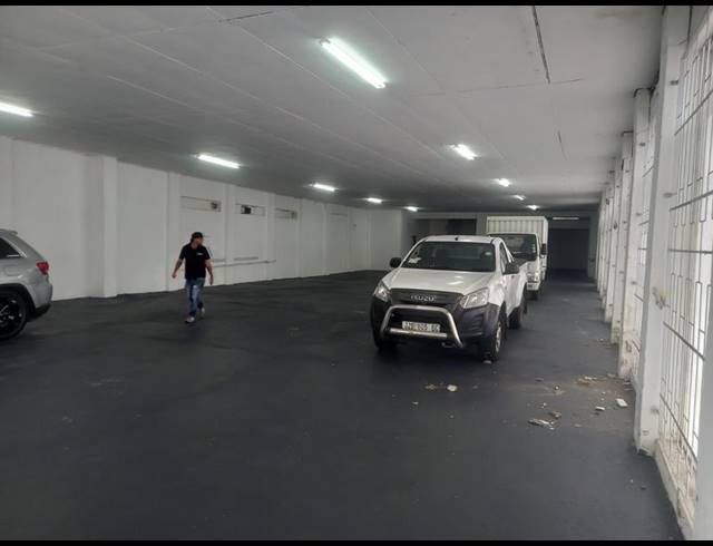 INDUSTRIAL PROPERTY TO RENT IN NORTH END